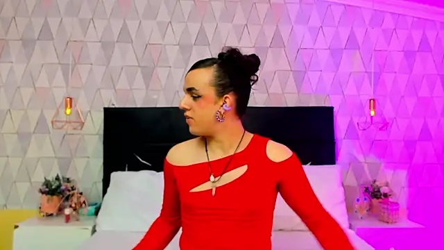 JustinePerry online show from April 13, 3:45 am