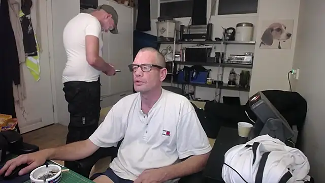 Snapshot of Maikel1981-NL chatting on July 12, 9:17 pm Maikel1981-NL online show from July 12, 9:17 pm
