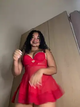 Snapshot of Lucy_wilson5 chatting on February 23, 3:35 am Lucy wilson5 online show from February 23, 3:35 am