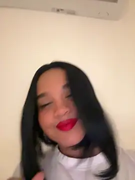 Snapshot of Lucy_wilson5 chatting on February 27, 4:52 am Lucy wilson5 online show from February 27, 4:52 am