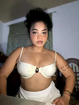 Snapshot of Lucy_wilson5 chatting on September 25, 2:26 am Lucy wilson5 online show from September 25, 2:26 am