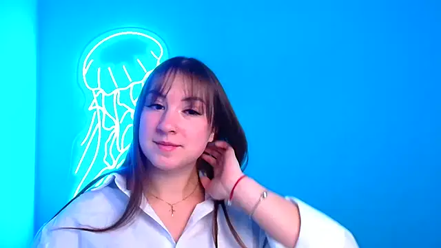 Snapshot of Evelina_GG chatting on December 22, 9:33 am Evelina GG online show from December 22, 9:33 am