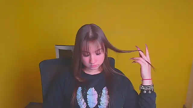 Snapshot of Evelina_GG chatting on January 14, 6:24 am Evelina GG online show from January 14, 6:24 am