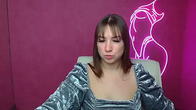 Snapshot of Evelina_GG chatting on January 24, 6:35 am Evelina GG online show from January 24, 6:35 am