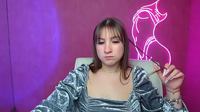 Snapshot of Evelina_GG chatting on January 24, 9:49 am Evelina GG online show from January 24, 9:49 am