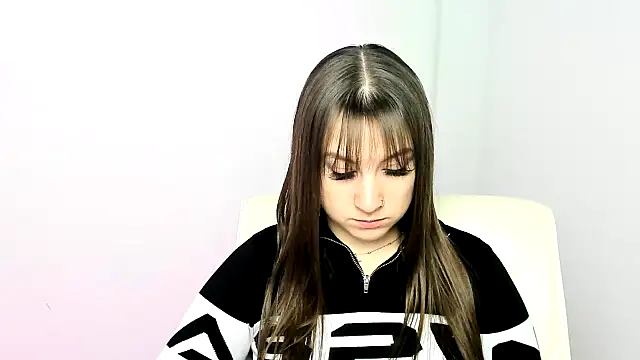 Snapshot of Evelina_GG chatting on January 28, 12:22 pm Evelina GG online show from January 28, 12:22 pm