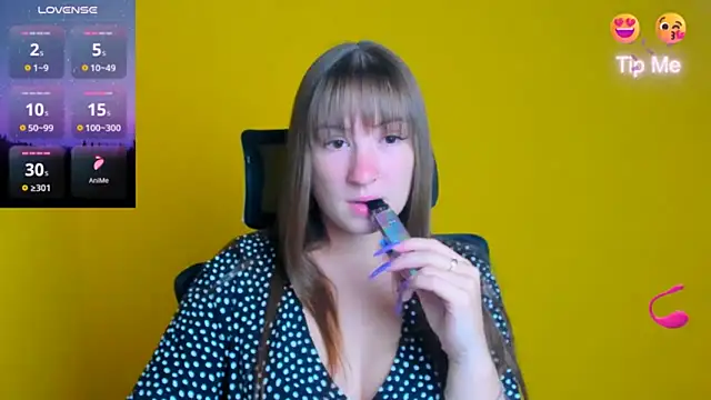 Snapshot of Evelina_GG chatting on September 23, 5:43 am Evelina GG online show from September 23, 5:43 am