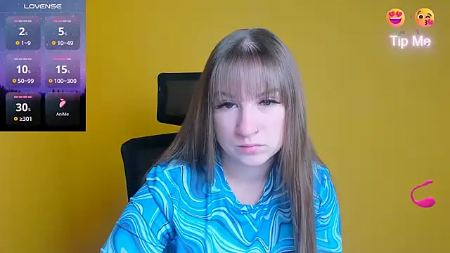 Snapshot of Evelina_GG chatting on October 1, 5:35 am Evelina GG online show from October 1, 5:35 am