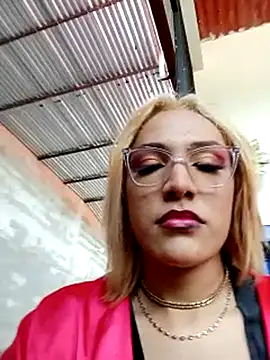 alexandra lorens online show from March 13, 7:50 pm