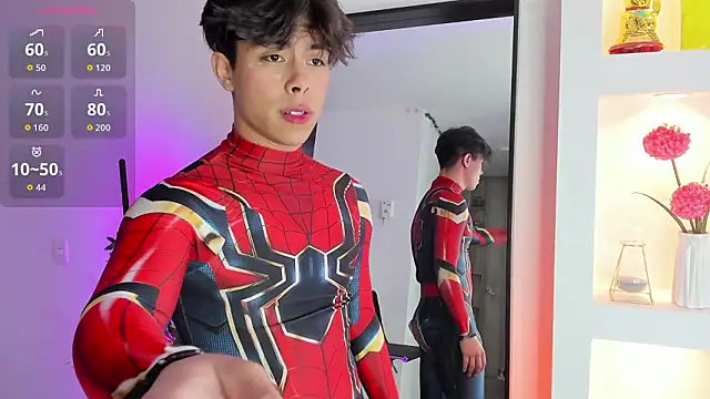 teemotwink online show from February 3, 10:04 pm