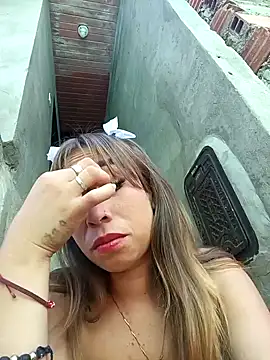 Snapshot of samy-blonde chatting on January 11, 6:23 pm samy-blonde online show from January 11, 6:23 pm