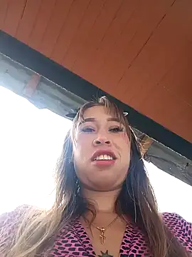 Snapshot of samy-blonde chatting on January 24, 4:06 pm samy-blonde online show from January 24, 4:06 pm