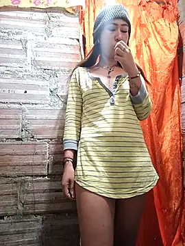 Snapshot of samy-blonde chatting on October 25, 12:56 pm samy-blonde online show from October 25, 12:56 pm