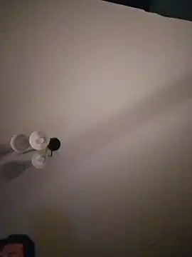 Snapshot of Lovely_milk chatting on December 16, 1:43 pm Lovely milk online show from December 16, 1:43 pm