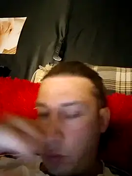 Snapshot of Lovely_milk chatting on January 4, 6:09 pm Lovely milk online show from January 4, 6:09 pm