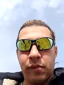 Snapshot of Lovely_milk chatting on January 24, 10:21 am Lovely milk online show from January 24, 10:21 am