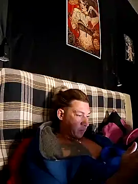 Snapshot of Lovely_milk chatting on January 28, 1:29 am Lovely milk online show from January 28, 1:29 am