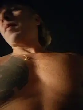 Snapshot of Lovely_milk chatting on March 8, 5:01 pm Lovely milk online show from March 8, 5:01 pm