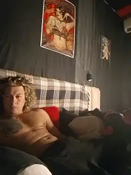 Snapshot of Lovely_milk chatting on March 10, 5:39 pm Lovely milk online show from March 10, 5:39 pm