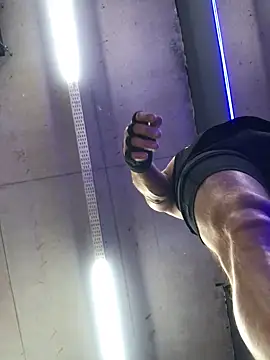 Snapshot of Lovely_milk chatting on March 19, 12:45 pm Lovely milk online show from March 19, 12:45 pm