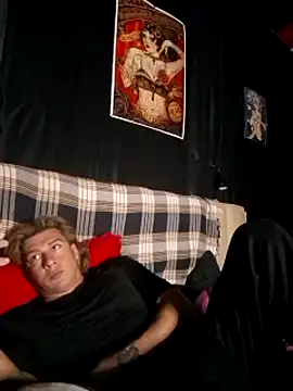 Snapshot of Lovely_milk chatting on March 19, 6:55 pm Lovely milk online show from March 19, 6:55 pm