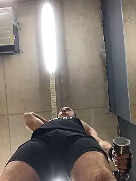 Snapshot of Lovely_milk chatting on March 21, 12:17 pm Lovely milk online show from March 21, 12:17 pm