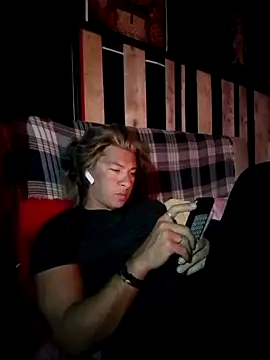 Snapshot of Lovely_milk chatting on October 20, 7:58 pm Lovely milk online show from October 20, 7:58 pm