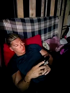 Lovely milk online show from November 5, 9:26 pm