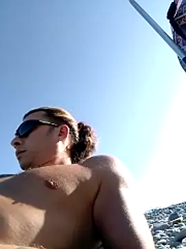 Lovely milk online show from November 29, 9:45 am