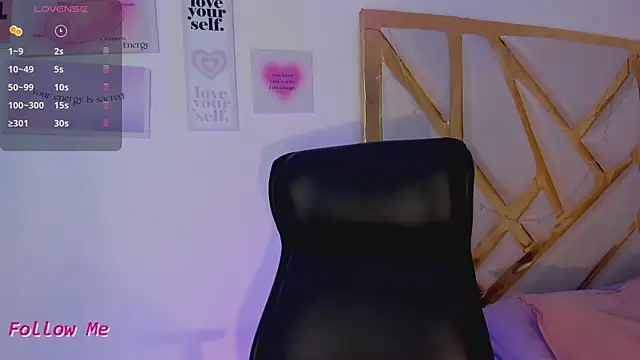 LanaJones  online show from October 15, 12:27 pm