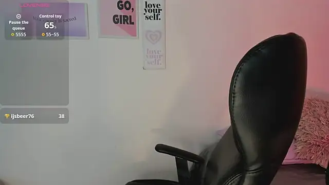 LanaJones  online show from February 20, 12:49 pm