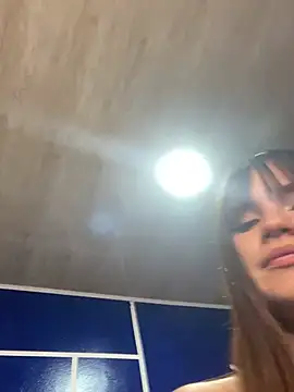 Snapshot of angel_natural chatting on February 14, 10:47 pm angel natural online show from February 14, 10:47 pm