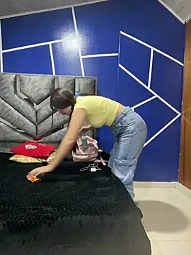 Snapshot of angel_natural chatting on March 11, 7:14 pm angel natural online show from March 11, 7:14 pm