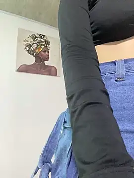 Snapshot of angel_natural chatting on March 13, 7:17 pm angel natural online show from March 13, 7:17 pm