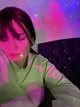 Snapshot of angel_natural chatting on March 21, 12:07 am angel natural online show from March 21, 12:07 am