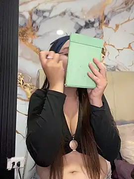 Snapshot of angel_natural chatting on November 10, 7:57 pm angel natural online show from November 10, 7:57 pm