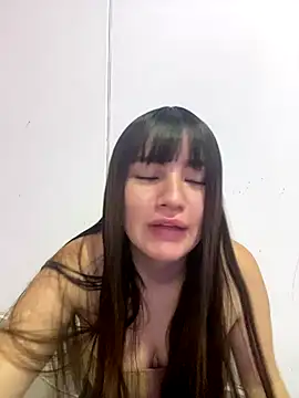 Snapshot of angel_natural chatting on December 1, 7:41 pm angel natural online show from December 1, 7:41 pm