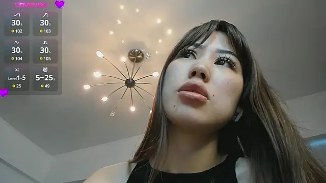 Snapshot of Aurelia_kato chatting on February 14, 1:34 am Aurelia kato online show from February 14, 1:34 am