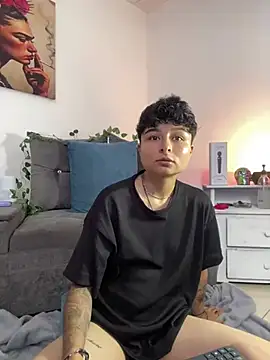 Snapshot of ZuryRamirez_ chatting on February 5, 7:10 pm ZuryRamirez online show from February 5, 7:10 pm