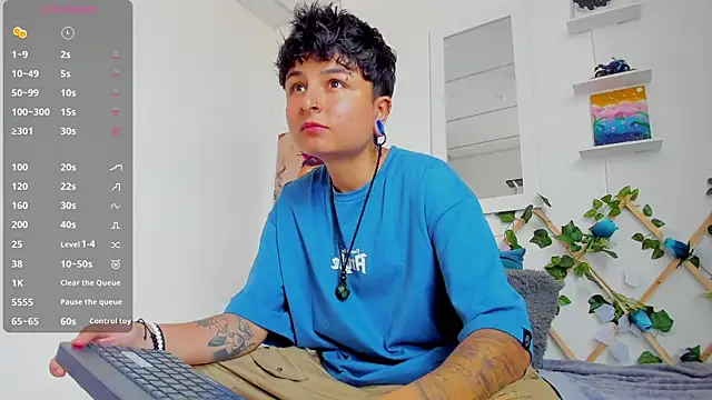 Snapshot of ZuryRamirez_ chatting on February 21, 8:49 pm ZuryRamirez online show from February 21, 8:49 pm
