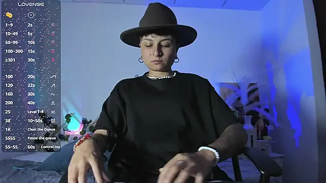 Snapshot of ZuryRamirez_ chatting on March 18, 8:04 pm ZuryRamirez online show from March 18, 8:04 pm
