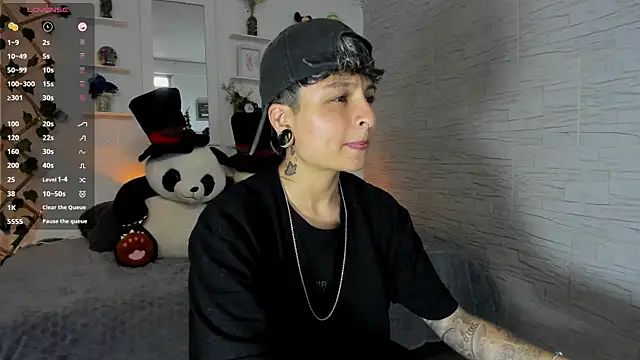 Snapshot of ZuryRamirez_ chatting on September 20, 8:10 pm ZuryRamirez online show from September 20, 8:10 pm