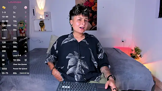 ZuryRamirez  online show from June 26, 11:42 pm