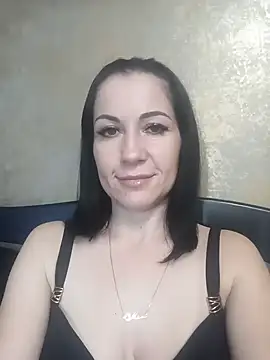 FireLily332 online show from January 14, 7:43 pm