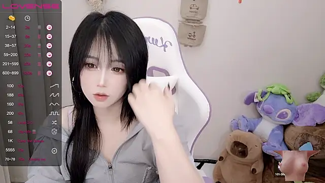 Snapshot of Vaness-a chatting on March 8, 6:58 pm Vaness-a online show from March 8, 6:58 pm