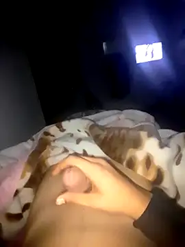 Hazembahloul online show from November 25, 9:59 pm