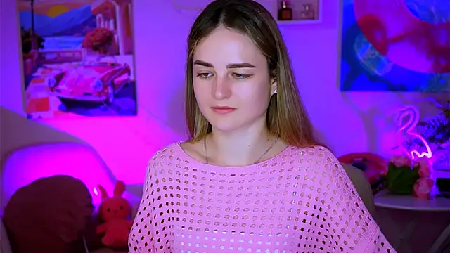 Snapshot of DeboraLarson chatting on February 15, 7:27 am DeboraLarson online show from February 15, 7:27 am