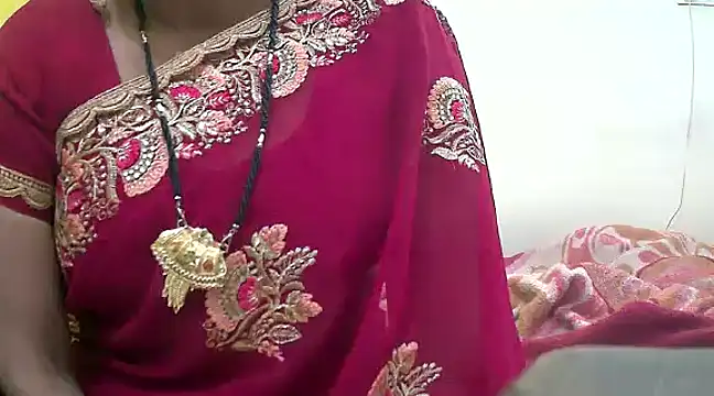 Snapshot of LOVE-SUSHILA chatting on January 19, 5:48 am LOVE-SUSHILA online show from January 19, 5:48 am