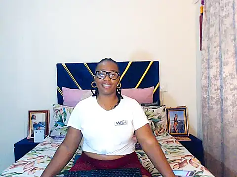 veronica1xxx online show from February 25, 9:13 pm