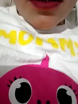 Kasandra02 online show from January 19, 6:20 am